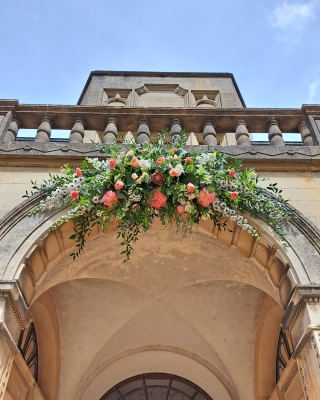 Transforming Coombe Lodge with Stunning Wedding Flowers by Kimberleys the Florist