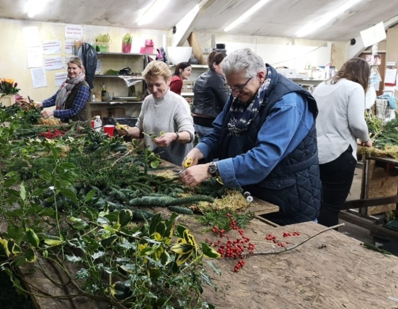 Festive christmas wreath workshop at Kimberleys the florist clevedon
