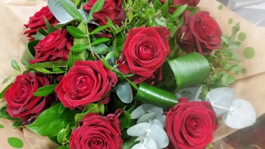 &zwnj;Valentines Flowers Delivery