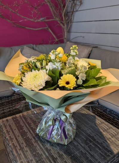 Easter Aqua Pack (Classic Yellow & White)