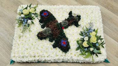 lancaster bomber flower based funeral tribute 