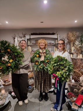 Festive christmas wreath workshop at Kimberleys the florist clevedon